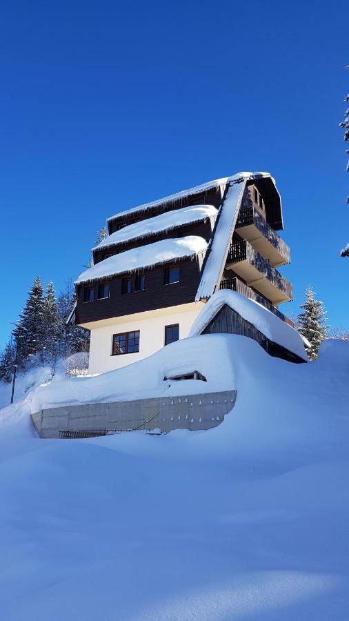 Jelka Apartmani Jahorina Luaran gambar