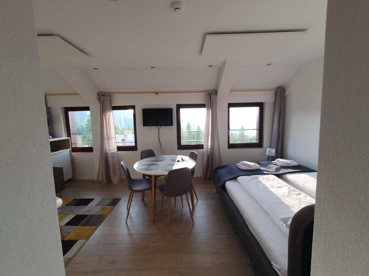 Jelka Apartmani Jahorina Luaran gambar