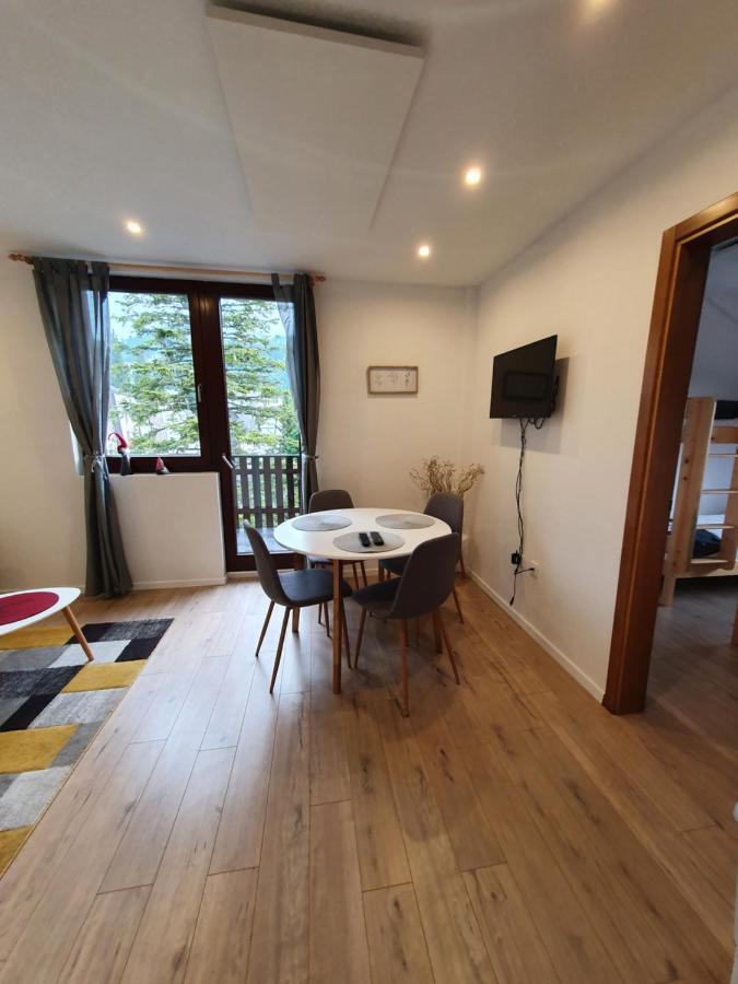 Jelka Apartmani Jahorina Luaran gambar