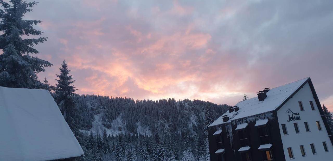 Jelka Apartmani Jahorina Luaran gambar